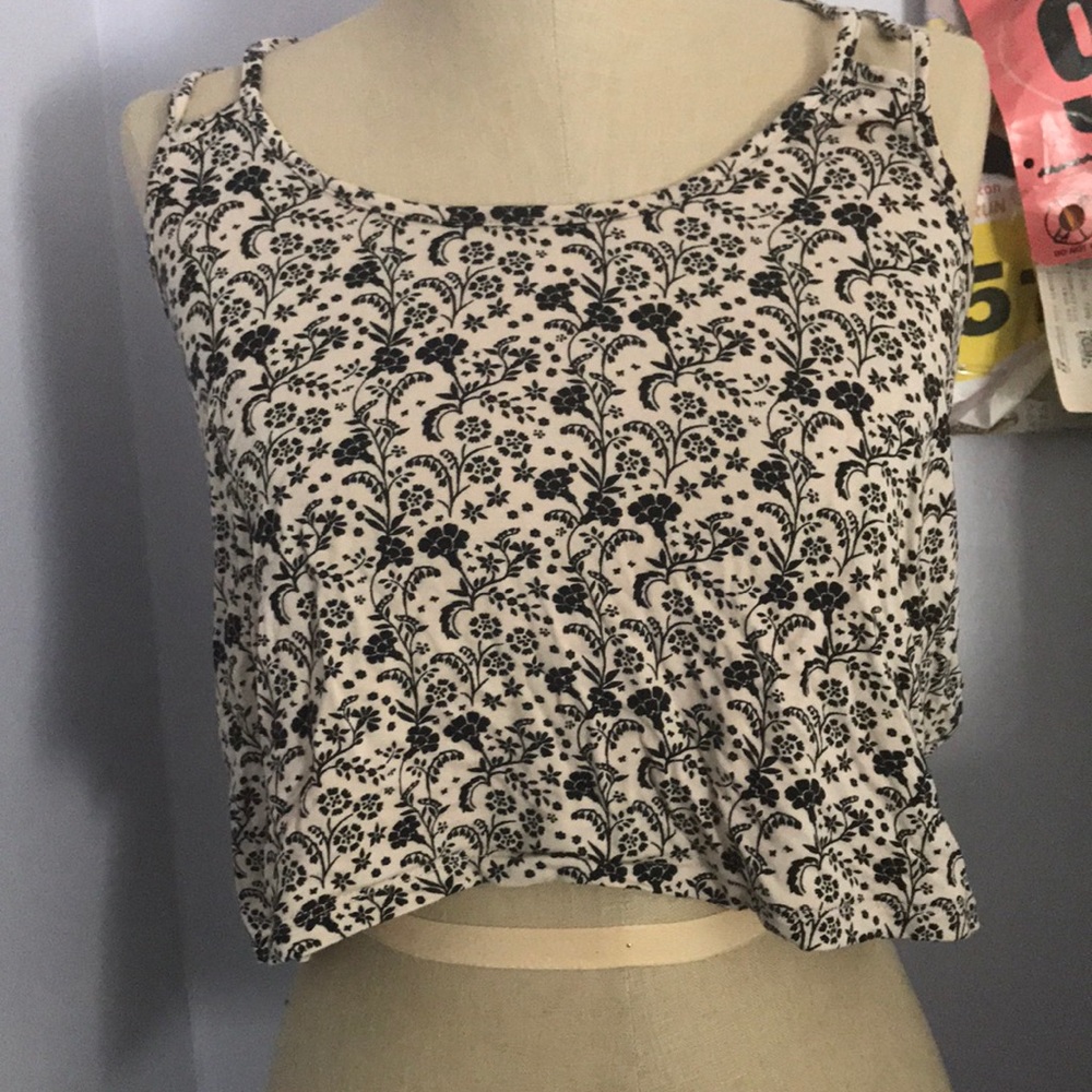 Cropped tank top